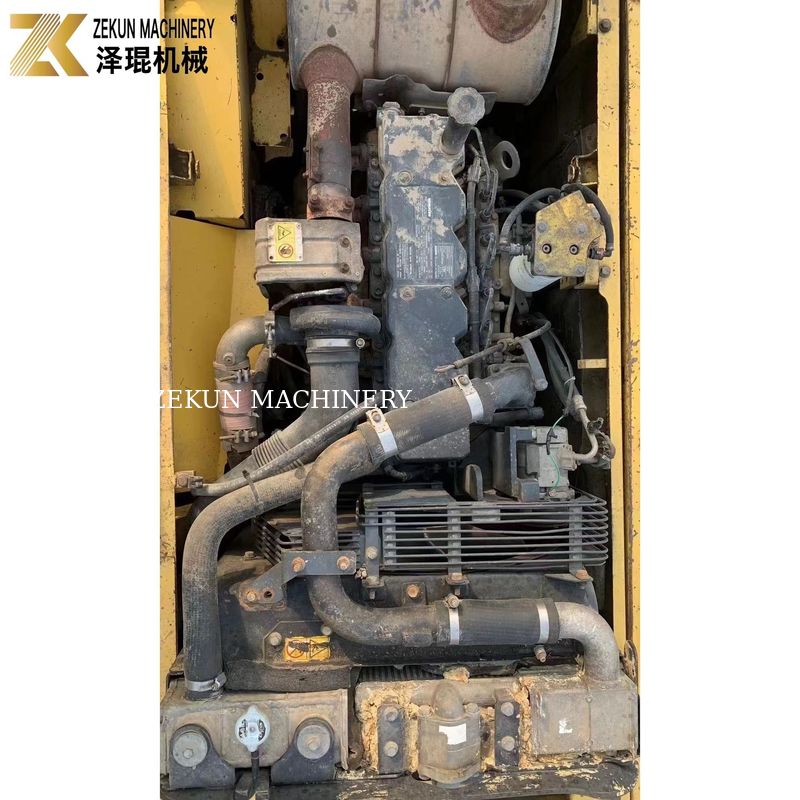 Χρησιμοποιούμενος εξορυκτής Komatsu 200 σε μεταχειρισμένο PC200-6 εξορυκτής λειτουργικό βάρος 20,15ton