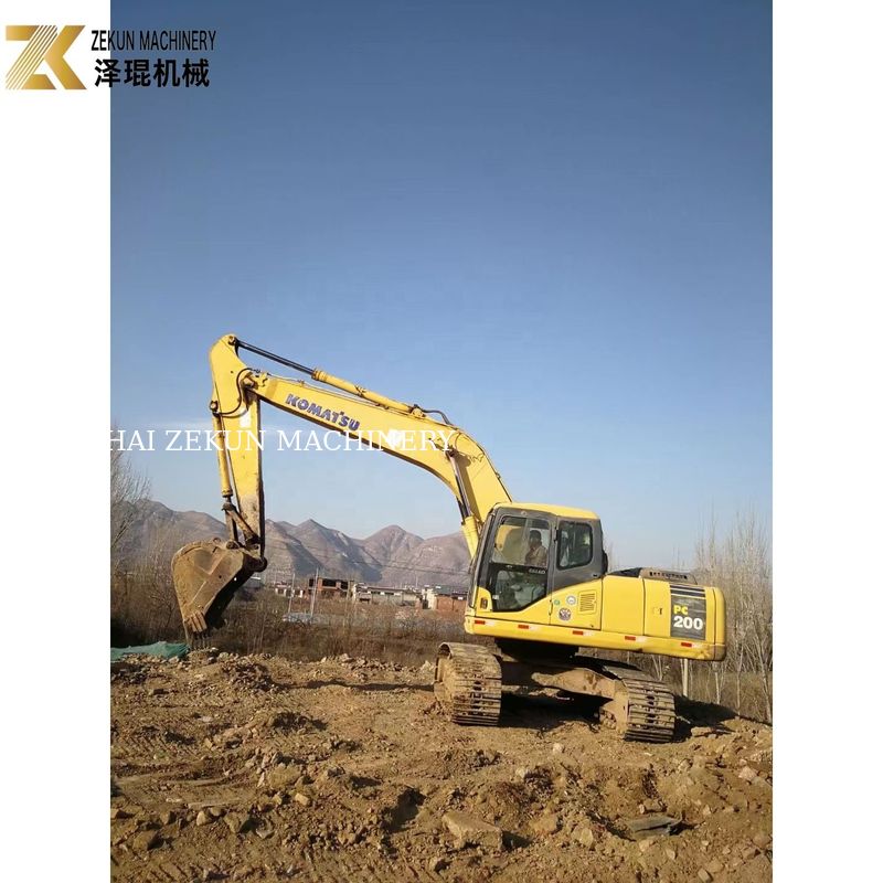 Η Komatsu PC200-7 Crawler Excavator 20 τόνων χρησιμοποιήθηκε το 2015 για κατασκευαστικά μηχανήματα