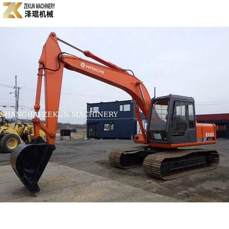 Η Hitachi EX120-1 εκσκαφέας για τροχιά σε οδικές κατασκευές κατασκευασμένη στην Ιαπωνία
