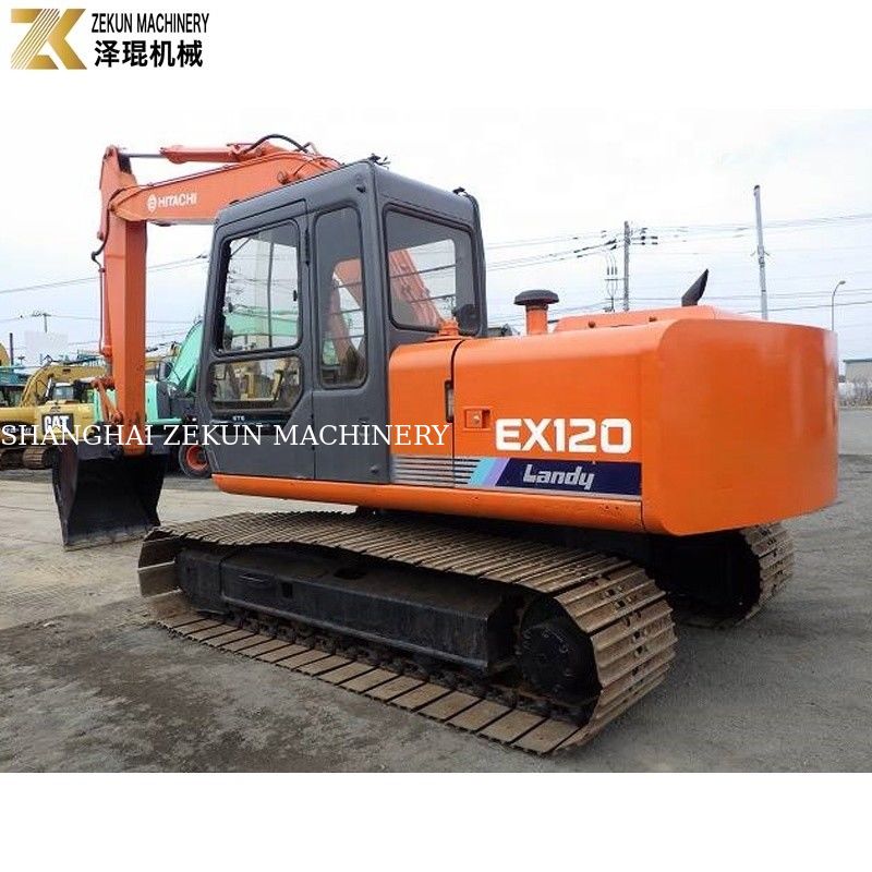 Η Hitachi EX120-1 εκσκαφέας για τροχιά σε οδικές κατασκευές κατασκευασμένη στην Ιαπωνία