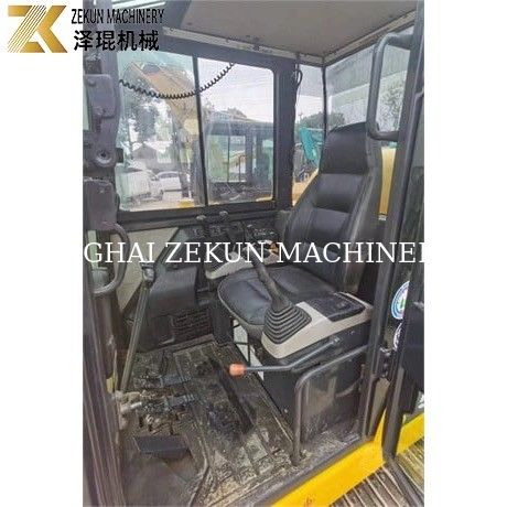 Μίνι εξορυκτής Komatsu PC56-7 με λειτουργικό βάρος 5 τόνων και ανθεκτικό κινητήρα ντίζελ