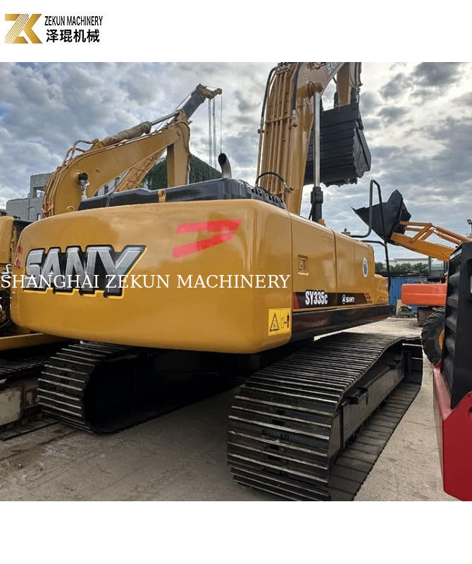 33 τόνων Sany 335 Excavator χρησιμοποιείται 212KW με υδραυλική αντλία σε καλή κατάσταση