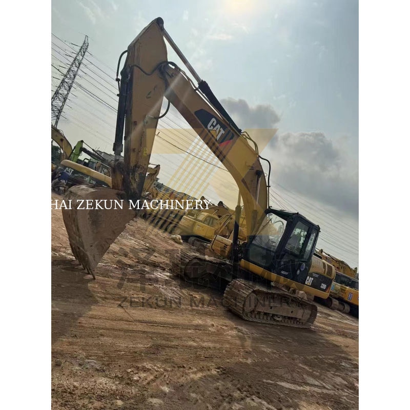 Χρησιμοποιημένη εκσκαφέας Cat 320D στην Ιαπωνία με βάρος μηχανής 20000 KG σε καλή κατάσταση
