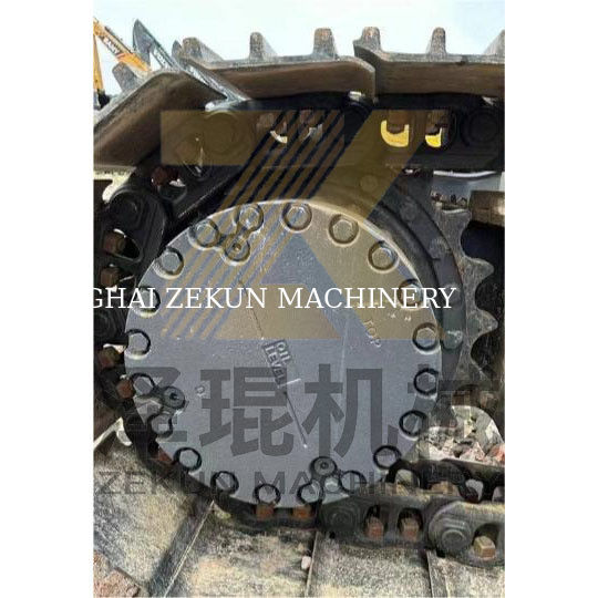 Εκσκαφέας Komatsu PC240-7 με χαμηλό ωράριο εργασίας 0-2000 και λοιπό υδραυλικό κύλινδρο