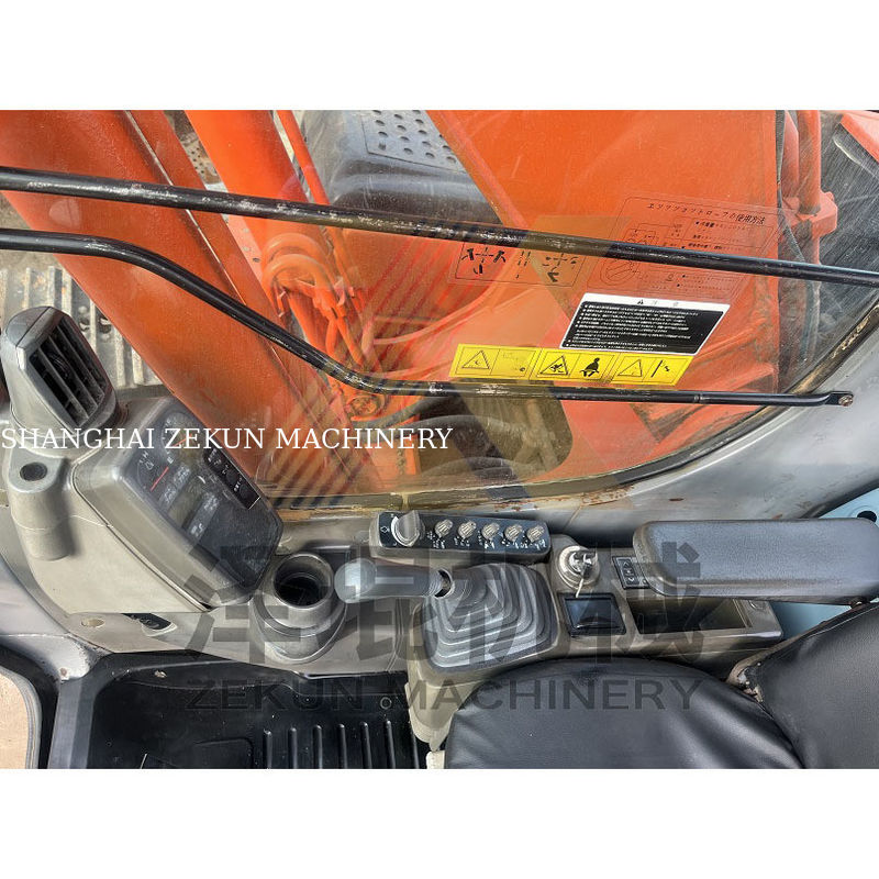 110 KW μεταχειρισμένο εκσκαφέα ZX200 Χρησιμοποιούμενο βαρύ εκσκαφέα για τις ανάγκες κατασκευής σας