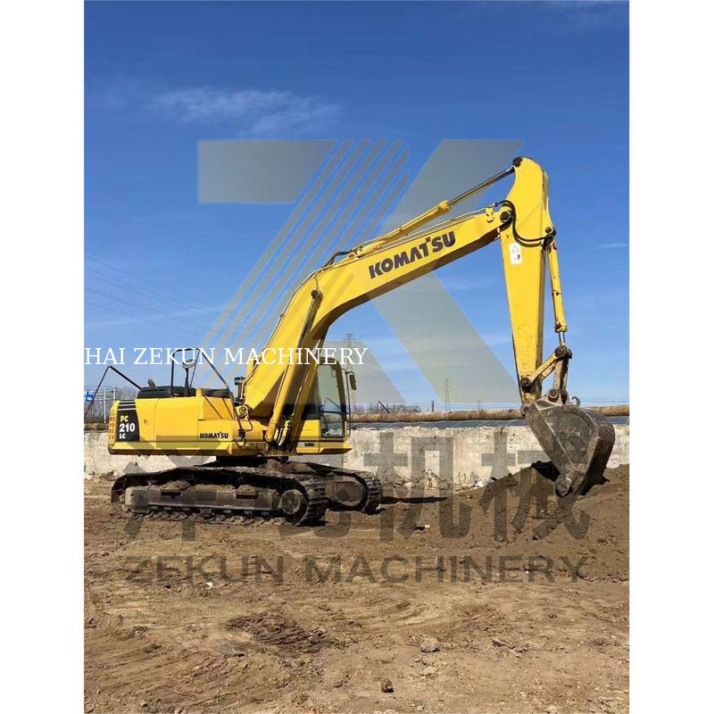 Εκσκαφέας Komatsu PC210-8 PC210-8M0 21 τόνων στη Σαγκάη με 4001-6000 ώρες εργασίας