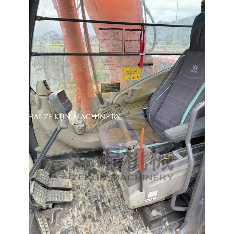 Η Hitachi ZX200-3 Crawler Excavator με κινητήρα ISUZU 6500 ώρες εργασίας στη Σαγκάη