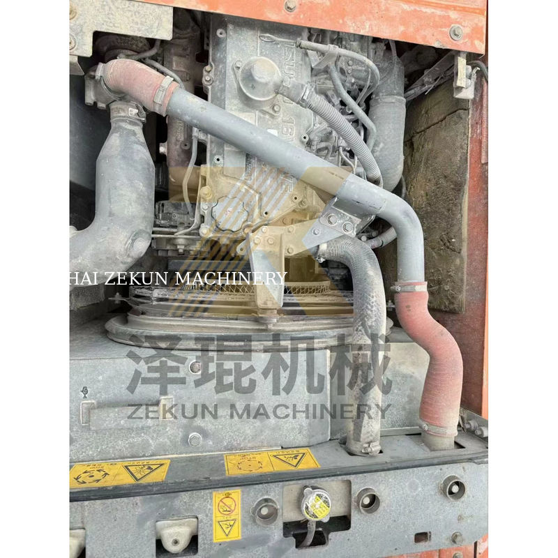 Η Hitachi ZX200-3 Crawler Excavator με κινητήρα ISUZU 6500 ώρες εργασίας στη Σαγκάη