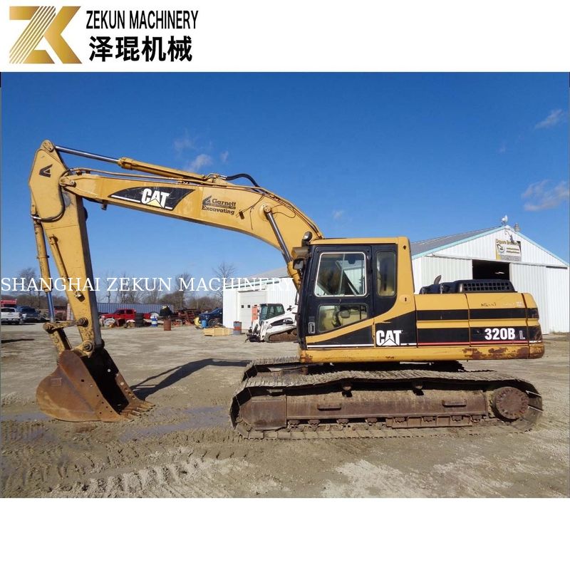 Η εκσκαφή γης έγινε δυνατή με την εκσκαφέα CAT 320 BL και τον κινητήρα Caterpillar 97kw