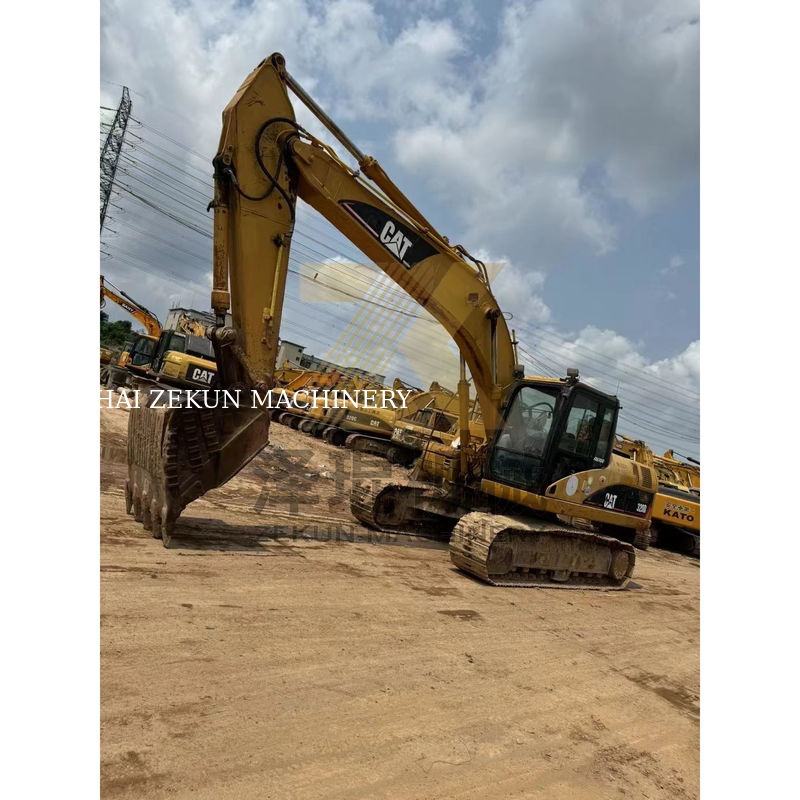 2015 Χρόνο Χρησιμοποιούμενο Shantui Kato Excavator 320D στην Σαγκάη Άλλη Υδραυλική αντλία