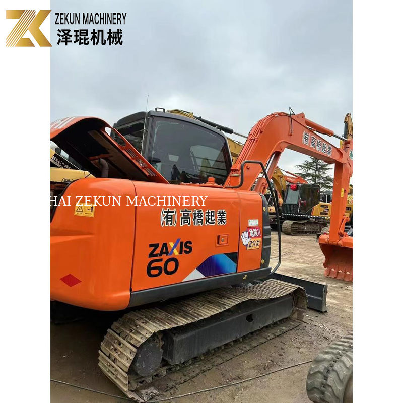 6 τόνους Χρησιμοποιούμενη μίνι εκσκαφέας Hitachi ZX60 με 40,5 KW σε καλή κατάσταση
