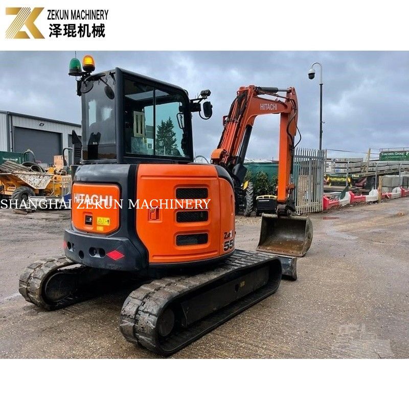 Χρησιμοποιούμενος μίνι εξορυκτής Hitachi ZX55U. Ιαπωνικό πρωτότυπο.