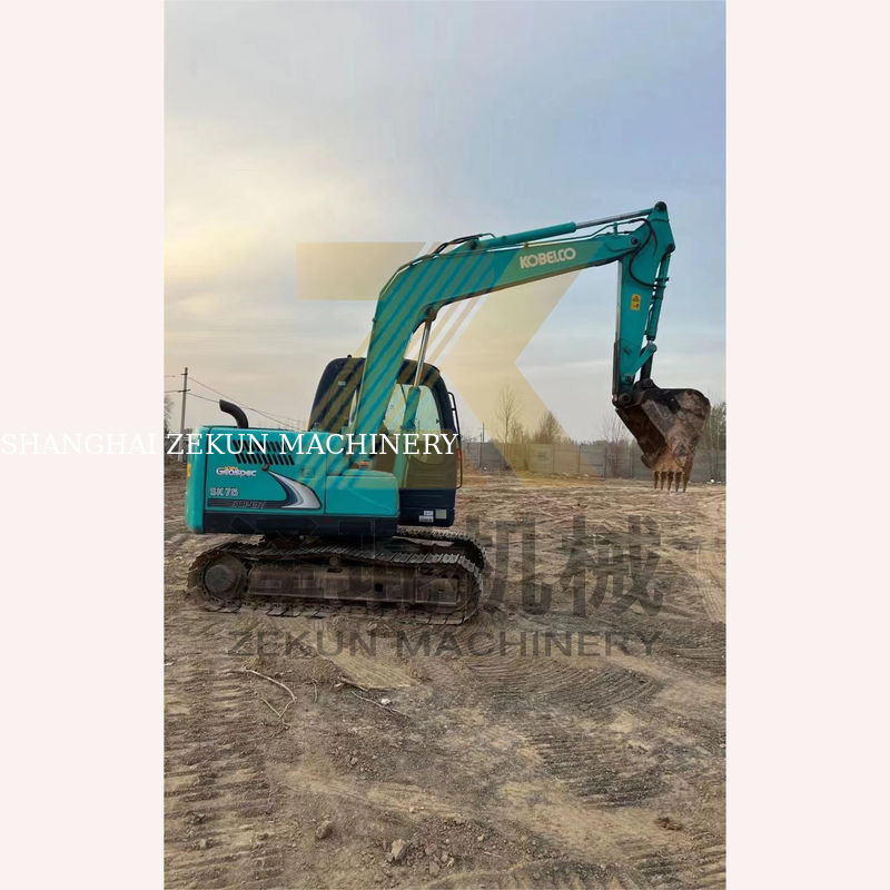 Χρησιμοποιούμενη εκσκαφέας Kobelco SK75-8 σε εξαιρετική κατάσταση προς πώληση στη Σαγκάη