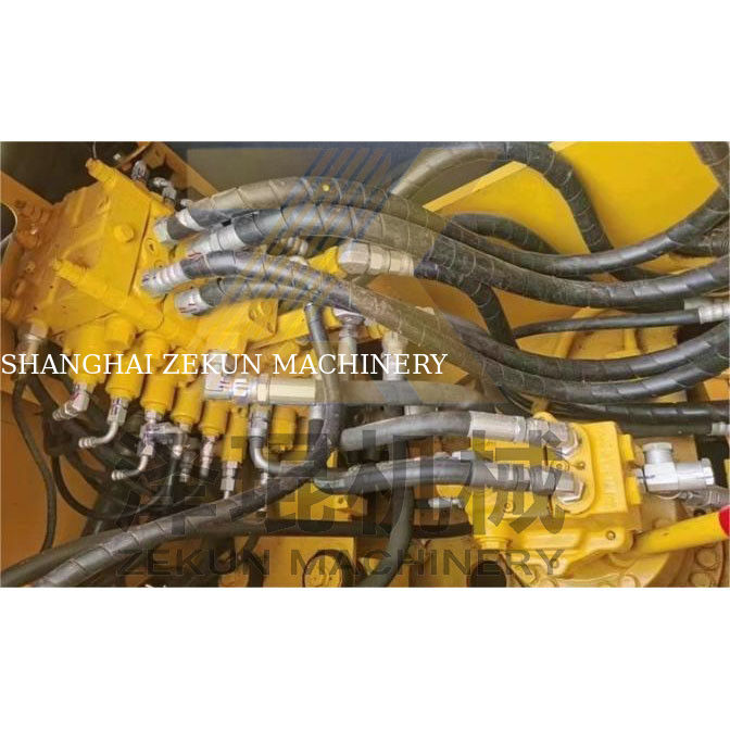 Δεύτερο χέρι εξορυκτής Komatsu PC120-6 PC130-7 PC128 13 τόνων 12600 KG στη Σαγκάη