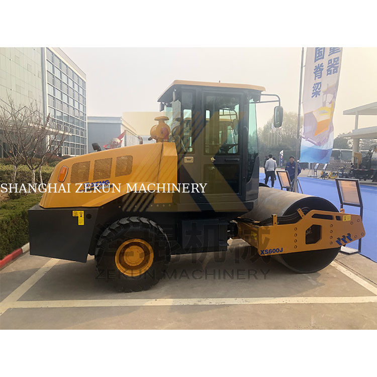 Χρησιμοποιούμενο XCMG XS600J 6T Ρολάρι.