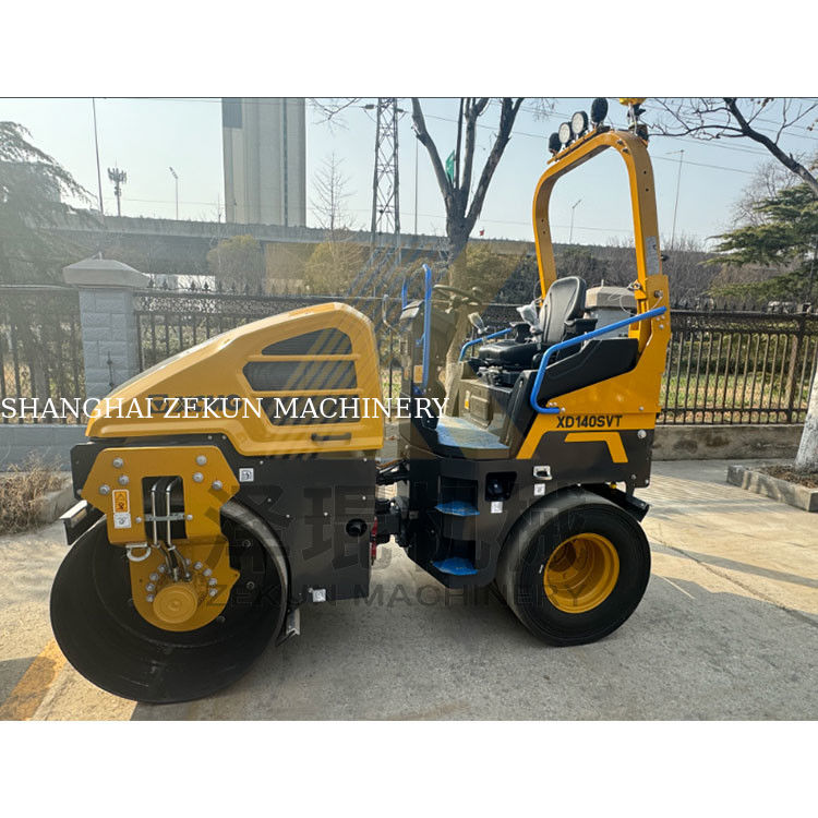4 τόνων μικροτροχείο δονητικού δρόμου XCMG XD140SVT EU Stage III
