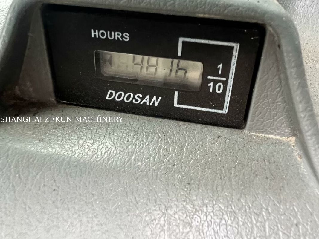 Χρησιμοποιούμενος εξορυκτής Doosan DX380 του 2020 με 4 816 ώρες εργασίας σε καλή κατάσταση