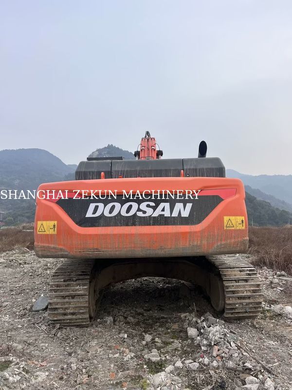 Χρησιμοποιούμενος εξορυκτής Doosan DX380 του 2020 με 4 816 ώρες εργασίας σε καλή κατάσταση