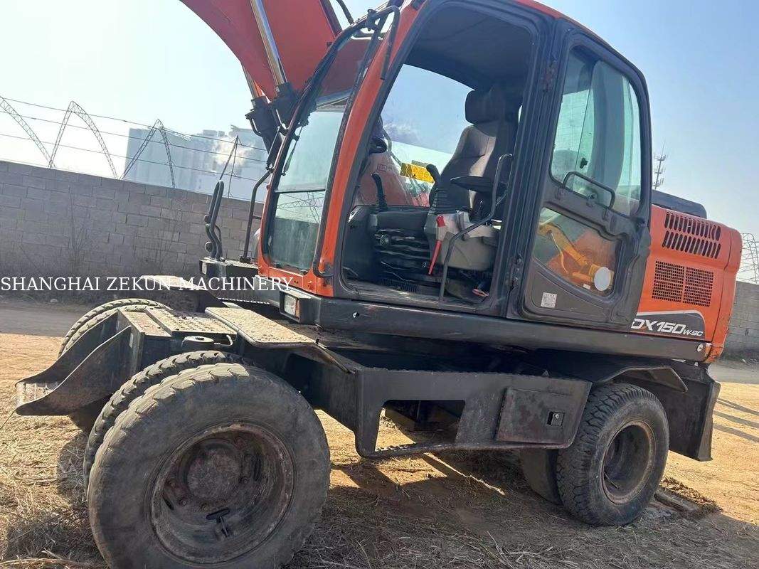 Doosan DX150W-9C Εκσκαφέας 15 τόνων Τύπος τροχών προς πώληση