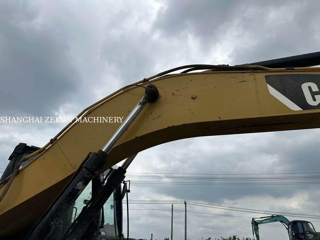2014 CAT 320D2 Εκσκαφέας 10.812 ώρες Και Απόδοση Ροή Υδραυλικού 2 × 214 L/min Ταχύτητα Ταξιδιού 3.5 / 5.5 Km/h