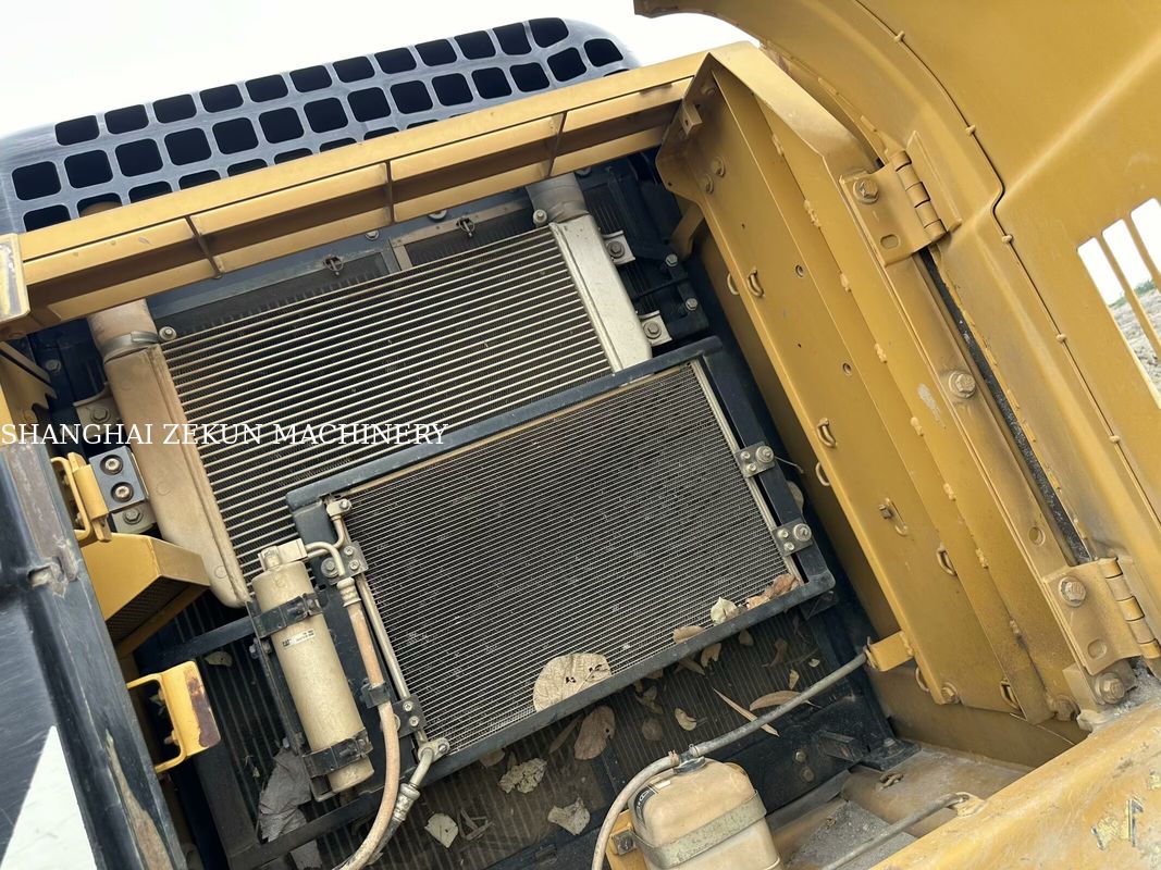 2014 CAT 320D2 Εκσκαφέας 10.812 ώρες Και Απόδοση Ροή Υδραυλικού 2 × 214 L/min Ταχύτητα Ταξιδιού 3.5 / 5.5 Km/h