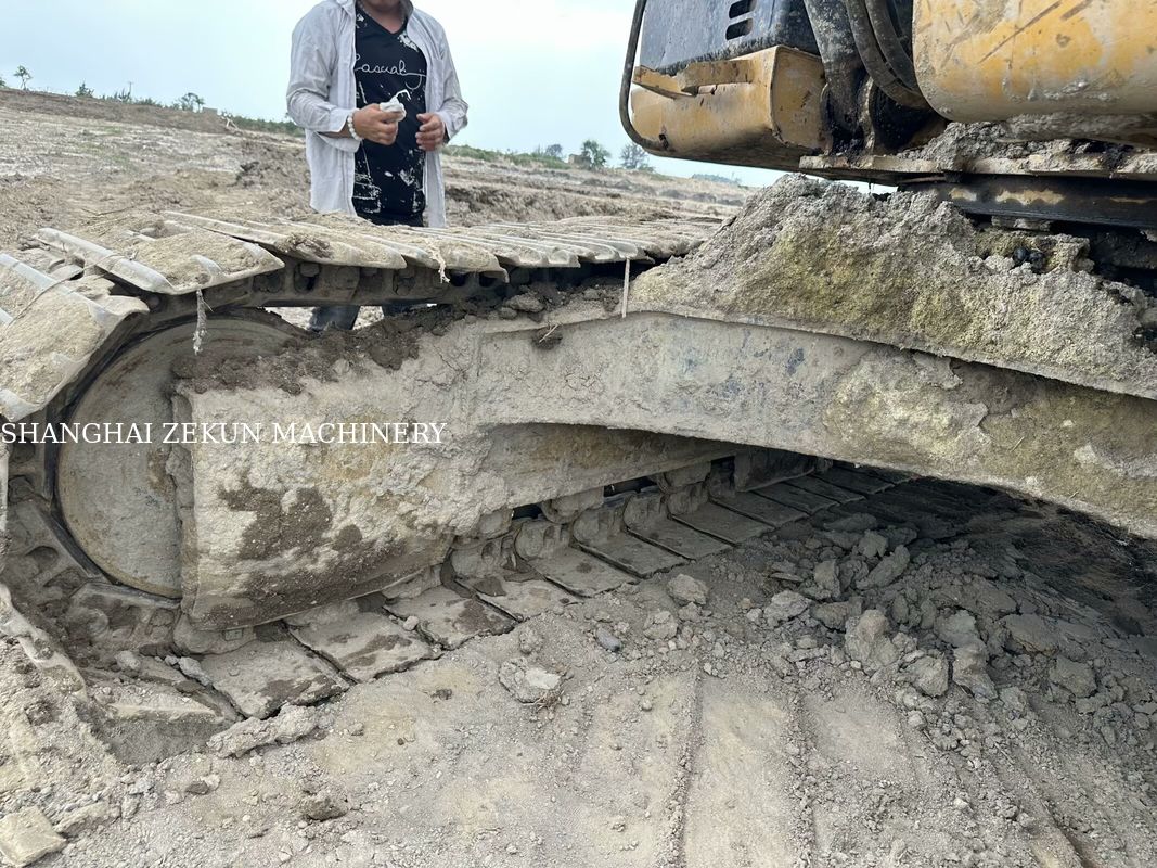 2014 CAT 320D2 Εκσκαφέας 10.812 ώρες Και Απόδοση Ροή Υδραυλικού 2 × 214 L/min Ταχύτητα Ταξιδιού 3.5 / 5.5 Km/h