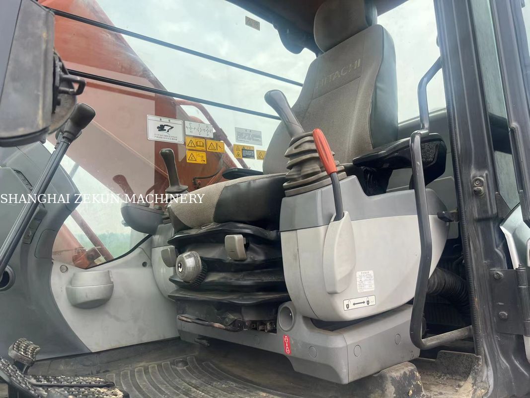 2020 Εκσκαφέας Hitachi ZX220-5A 6541 ώρες Μέγιστο Ύψος Εκσκαφής 630 χιλ. Μέγιστο Βάθος Εκσκαφής 670 χιλ. Για Εργασίες Μεγάλης Αντοχής