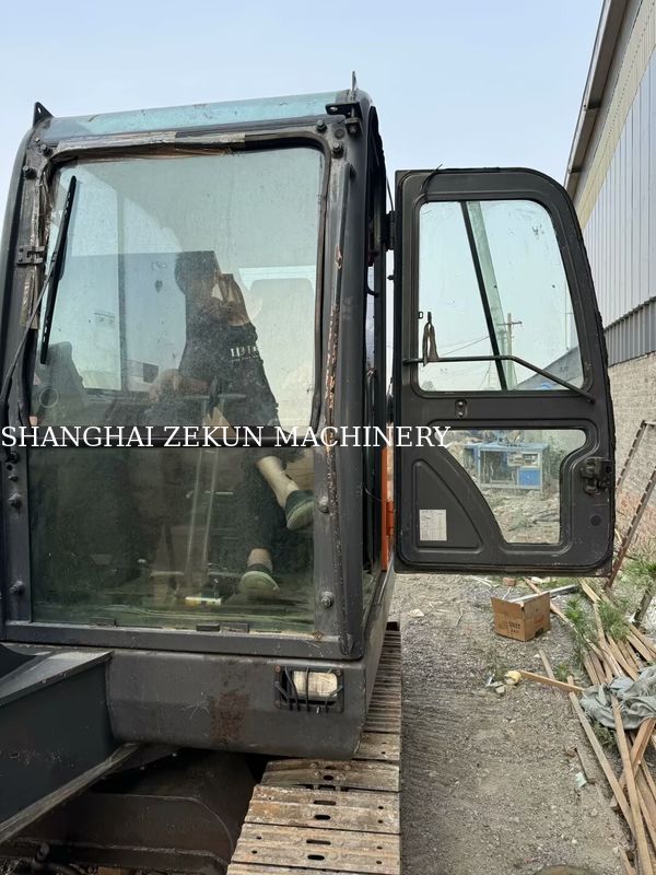 Εκσκαφέας Doosan DX60 Πρότυπο Εκπομπών Tier 3 Μέγιστη Εμβέλεια στο Επίπεδο του Εδάφους 100 χιλ. και Απόδοση