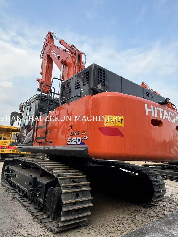 2024 Εκσκαφέας Hitachi ZX520LCH Μέγιστη Εμβέλεια στο Επίπεδο του Εδάφους 12 Εκτόπισμα 15.68 L για το Επόμενο Έργο