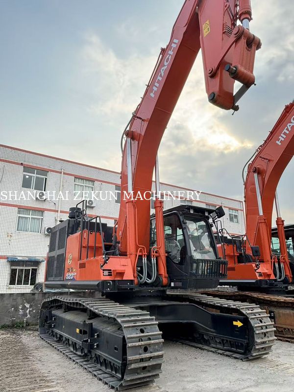 2024 Εκσκαφέας Hitachi ZX520LCH Μέγιστη Εμβέλεια στο Επίπεδο του Εδάφους 12 Εκτόπισμα 15.68 L για το Επόμενο Έργο