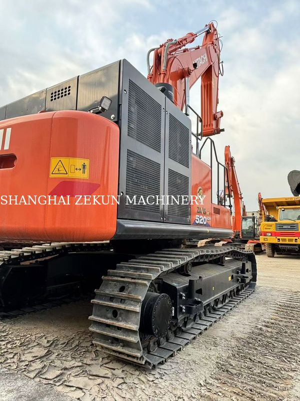 2024 Εκσκαφέας Hitachi ZX520LCH Μέγιστη Εμβέλεια στο Επίπεδο του Εδάφους 12 Εκτόπισμα 15.68 L για το Επόμενο Έργο
