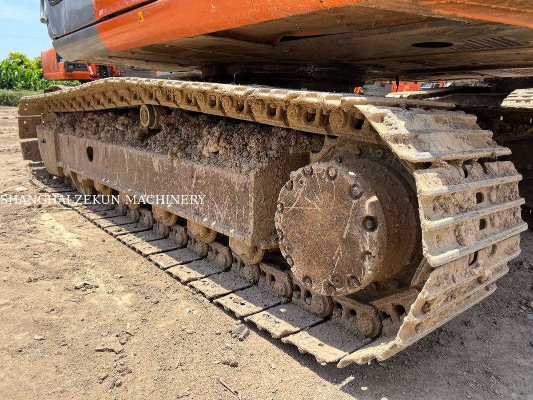Εκσκαφέας Hitachi ZX120-6 14165 ώρες για επαγγελματικές ανάγκες Χωρητικότητα δεξαμενής καυσίμου 240 L Υδραυλική πίεση 34.3 MPa