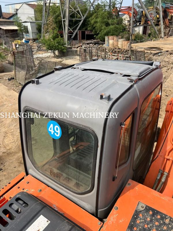 Μεταχειρισμένο εκσκαφέα Hitachi ZX130-6 με 11053 ώρες, μήκος βραχίονα 4.6m, υδραυλική πίεση 34.3 MPa