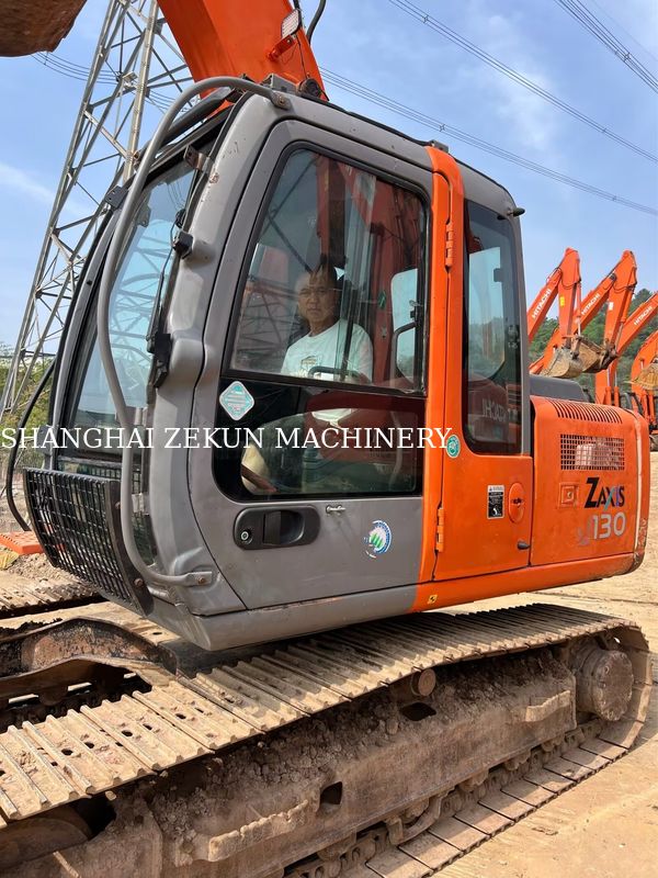 Μεταχειρισμένο εκσκαφέα Hitachi ZX130-6 με 11053 ώρες, μήκος βραχίονα 4.6m, υδραυλική πίεση 34.3 MPa
