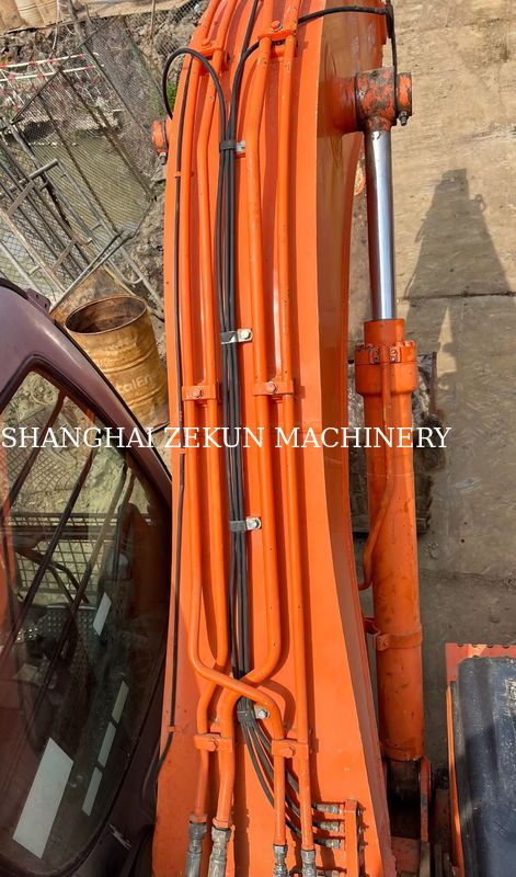 Μεταχειρισμένο εκσκαφέα Hitachi ZX130-6 με 11053 ώρες, μήκος βραχίονα 4.6m, υδραυλική πίεση 34.3 MPa