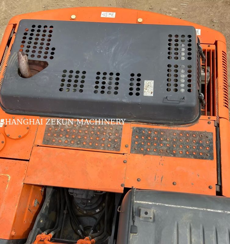 Μεταχειρισμένο εκσκαφέας Hitachi ZX200-3G με 11050 ώρες, μήκος βραχίονα 2.94 m, μήκος μπούμας 5.7 m