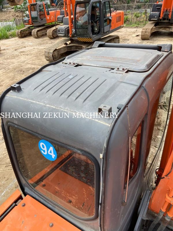 Μεταχειρισμένο εκσκαφέας Hitachi ZX200-3G με 11050 ώρες, μήκος βραχίονα 2.94 m, μήκος μπούμας 5.7 m