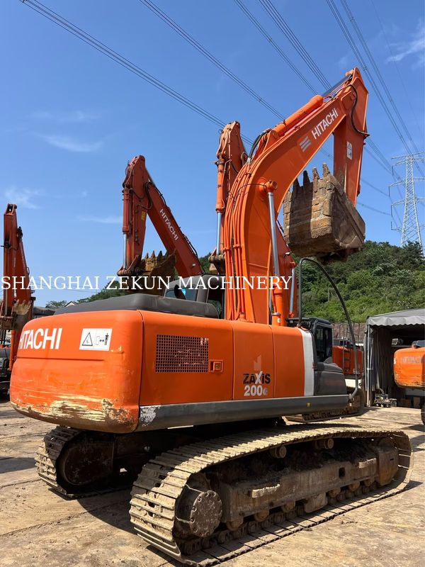Εκσκαφέας Hitachi ZX200-3G 12081 ώρες Ταχύτητα ταξιδιού 3.5 / 5.5 Km/h Χαρακτηριστικά καμπίνας Οθόνη πολλαπλών λειτουργιών