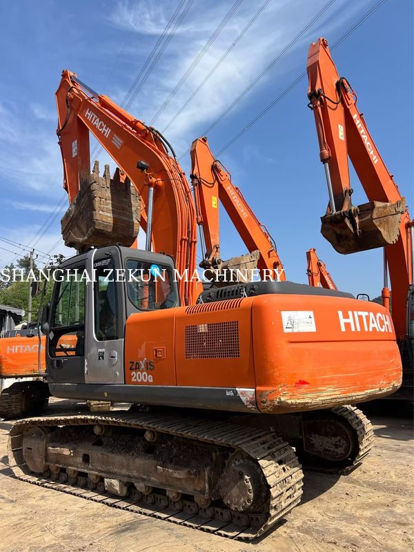 Εκσκαφέας Hitachi ZX200-3G 12081 ώρες Ταχύτητα ταξιδιού 3.5 / 5.5 Km/h Χαρακτηριστικά καμπίνας Οθόνη πολλαπλών λειτουργιών