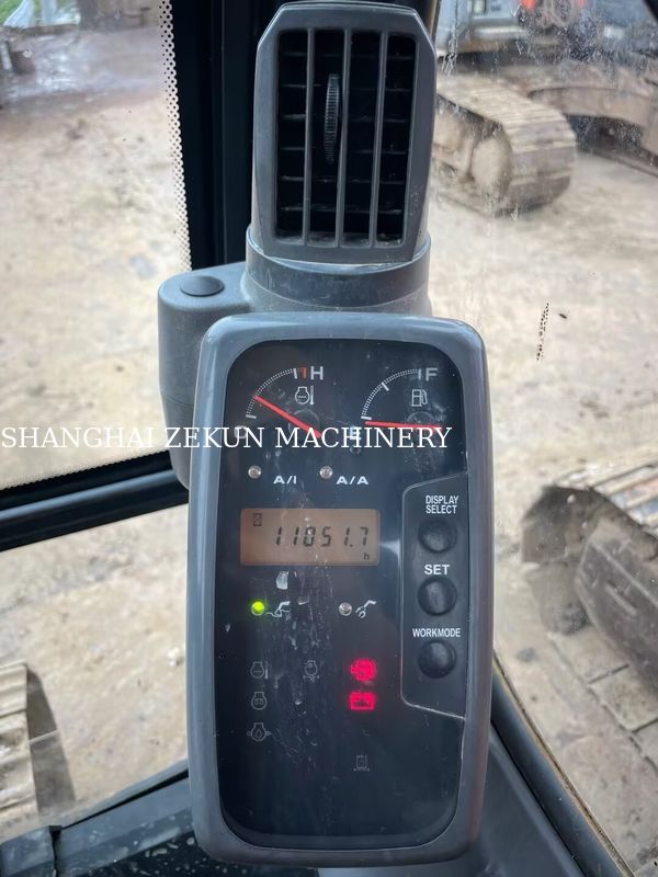 11051 ώρες Εκσκαφέας Hitachi ZX200-3G με χωρητικότητα κάδου 0,8 – 1,0 M3