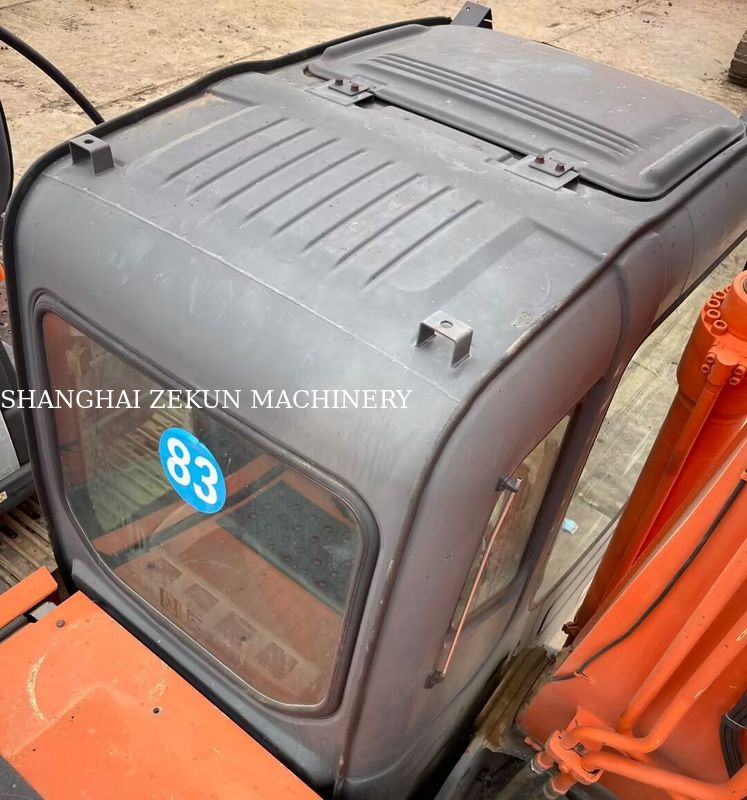 11051 ώρες Εκσκαφέας Hitachi ZX200-3G με χωρητικότητα κάδου 0,8 – 1,0 M3