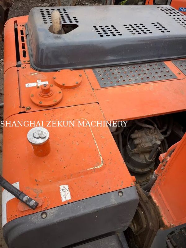 11051 ώρες Εκσκαφέας Hitachi ZX200-3G με χωρητικότητα κάδου 0,8 – 1,0 M3