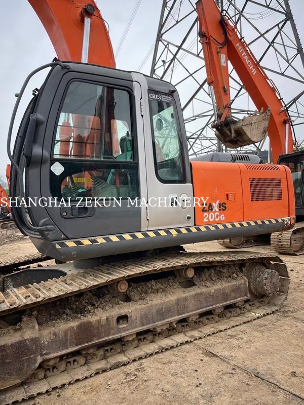 11051 ώρες Εκσκαφέας Hitachi ZX200-3G με χωρητικότητα κάδου 0,8 – 1,0 M3